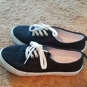 Old Navy Sneakers